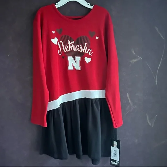 Gen2 Size 5-6 Cornhuskers Heart Dress, NWT, New With Tag - Picture 2 of 6